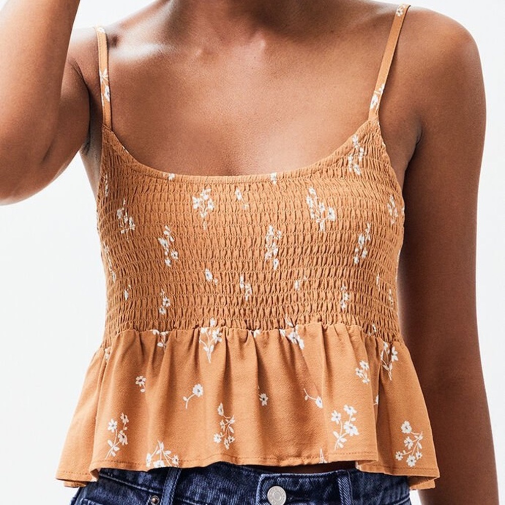 PacSun Flowy Cropped Tank Top (Size Small)